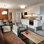 Alpenparks & Areitxpress Apartman *